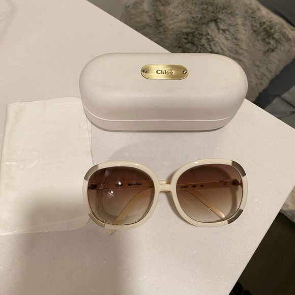 Chloe Sunglasses - Picture 3 of 9